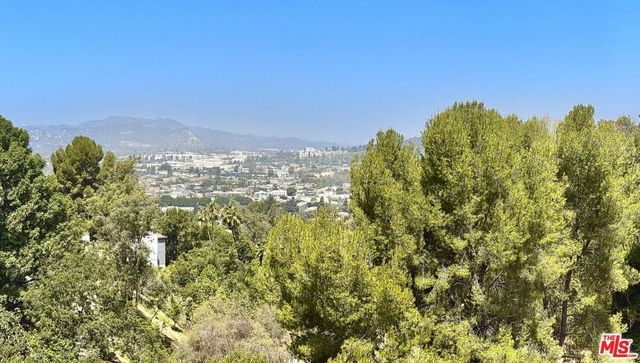 3543 Lavell Drive, Los Angeles, CA 90065