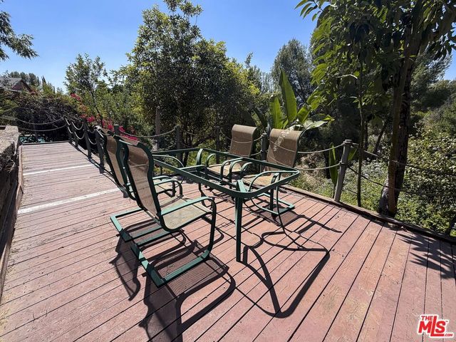 3543 Lavell Drive, Los Angeles, CA 90065