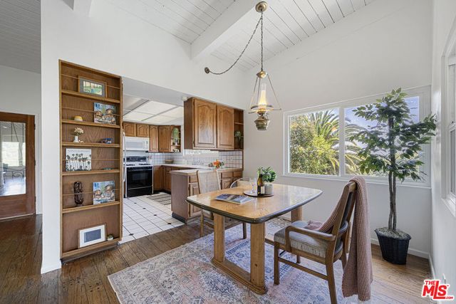 3543 Lavell Drive, Los Angeles, CA 90065