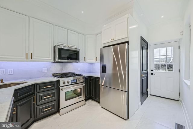 27 BIRCKHEAD ST, Baltimore, MD 21230