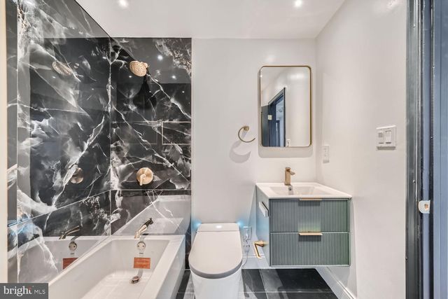 27 BIRCKHEAD ST, Baltimore, MD 21230