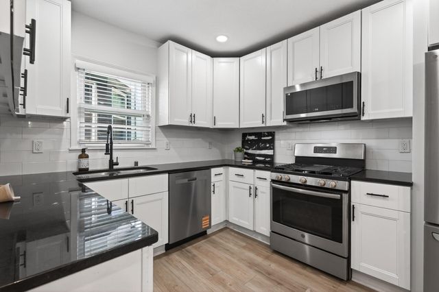 3509 3rd Avenue S, Minneapolis, MN 55408