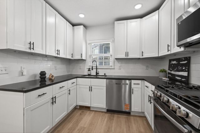 3509 3rd Avenue S, Minneapolis, MN 55408