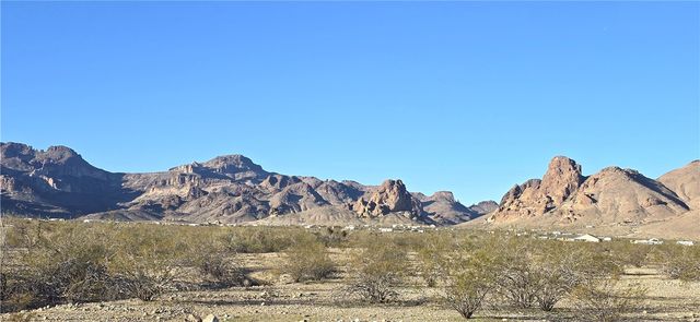 2917 S Pima Road, Golden Valley, AZ 86413