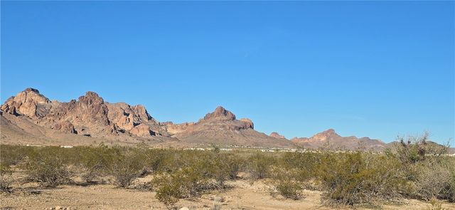 2917 S Pima Road, Golden Valley, AZ 86413