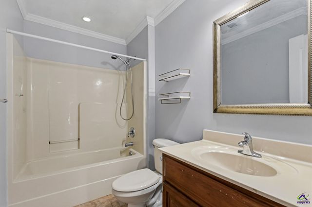 205 Autumn Woods Drive, Warner Robins, GA 31088