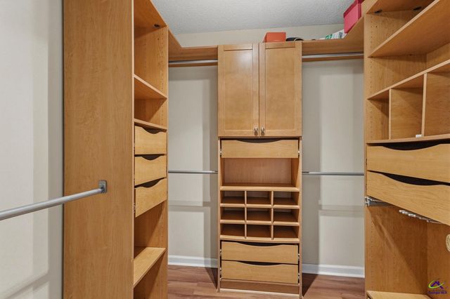 205 Autumn Woods Drive, Warner Robins, GA 31088