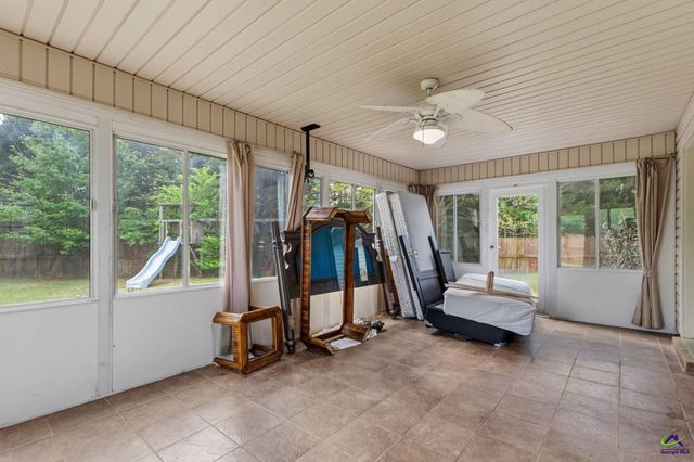 205 Autumn Woods Drive, Warner Robins, GA 31088