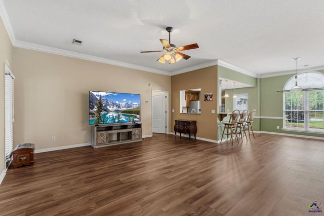 205 Autumn Woods Drive, Warner Robins, GA 31088