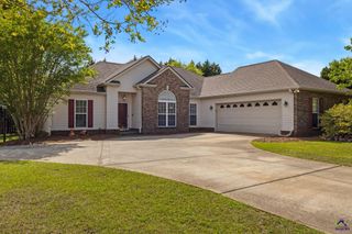 205 Autumn Woods Drive, Warner Robins, GA 31088