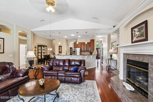 1716 SECLUDED WOODS Way, Fleming Island, FL 32003