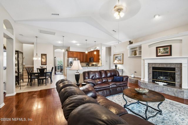 1716 SECLUDED WOODS Way, Fleming Island, FL 32003