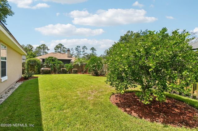 1716 SECLUDED WOODS Way, Fleming Island, FL 32003
