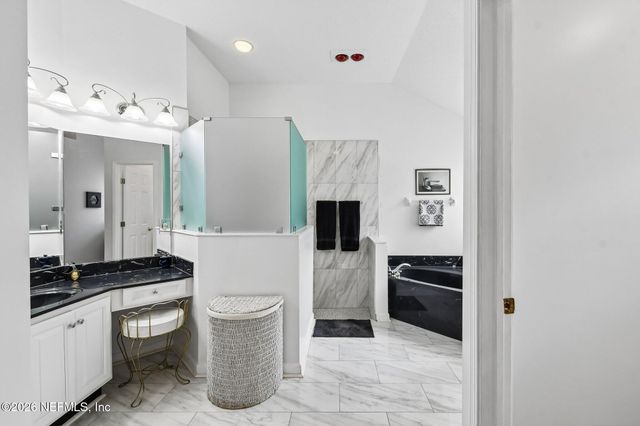 1716 SECLUDED WOODS Way, Fleming Island, FL 32003