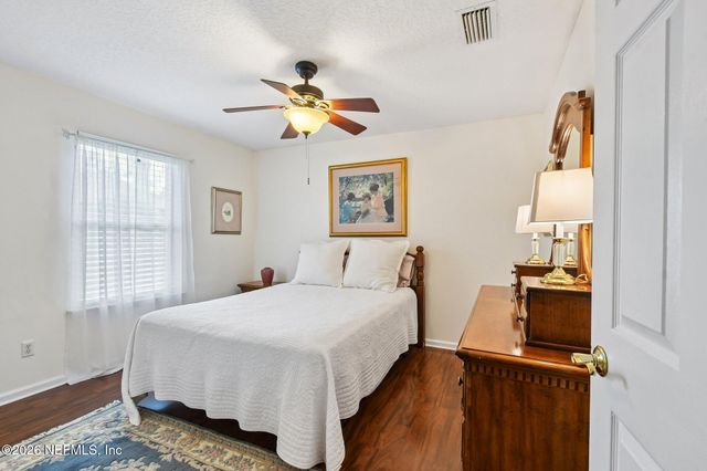 1716 SECLUDED WOODS Way, Fleming Island, FL 32003