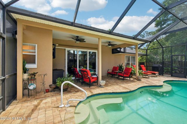 1716 SECLUDED WOODS Way, Fleming Island, FL 32003