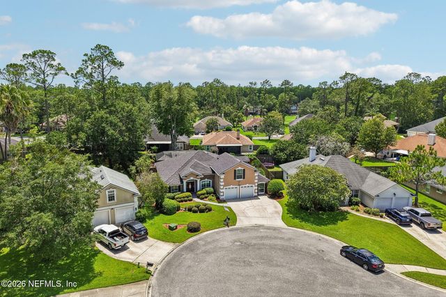 1716 SECLUDED WOODS Way, Fleming Island, FL 32003