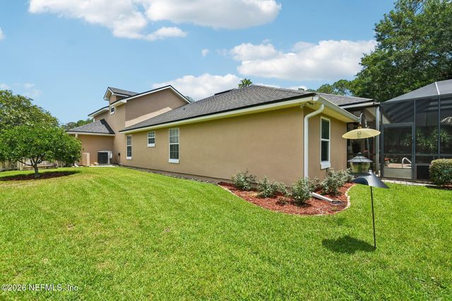 1716 SECLUDED WOODS Way, Fleming Island, FL 32003