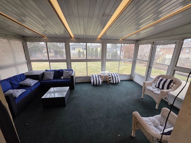 1222 E 170th Street, South Holland, IL 60473