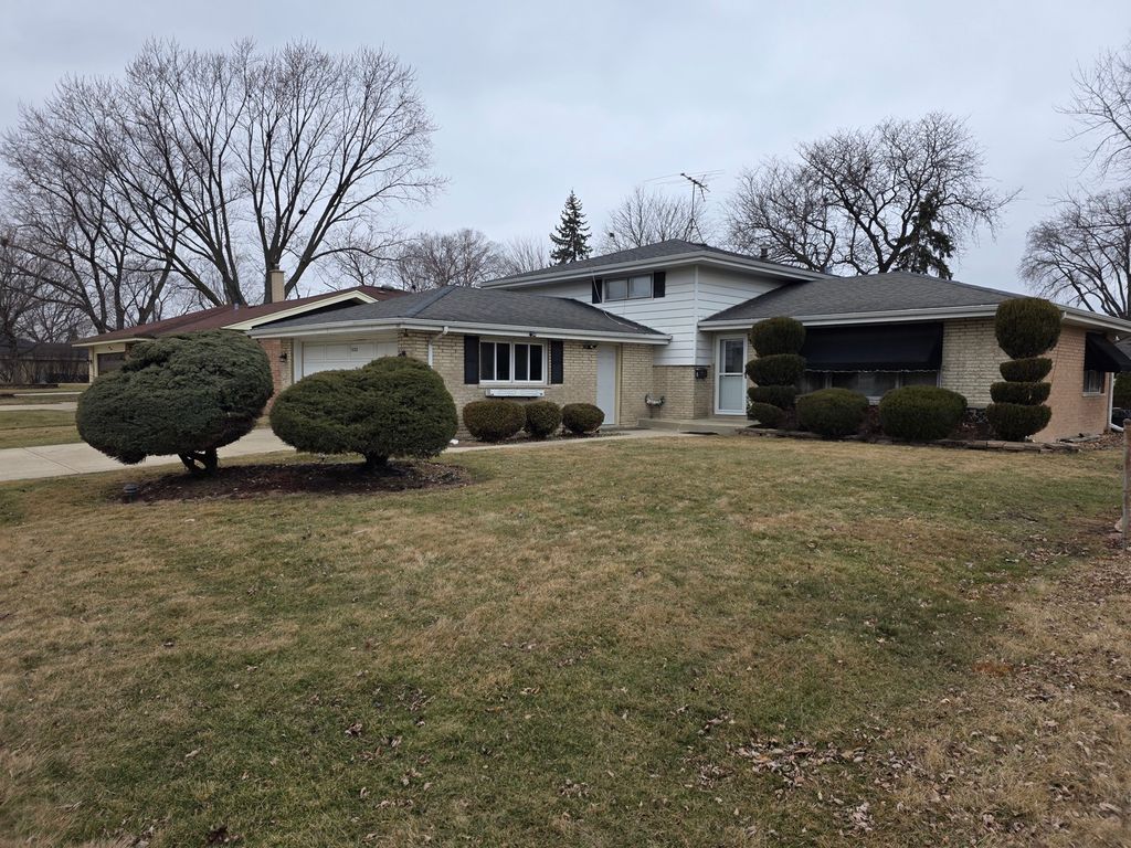 1222 E 170th Street, South Holland, IL 60473