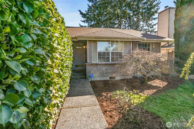 1031 SW 350th Place, Federal Way, WA 98023