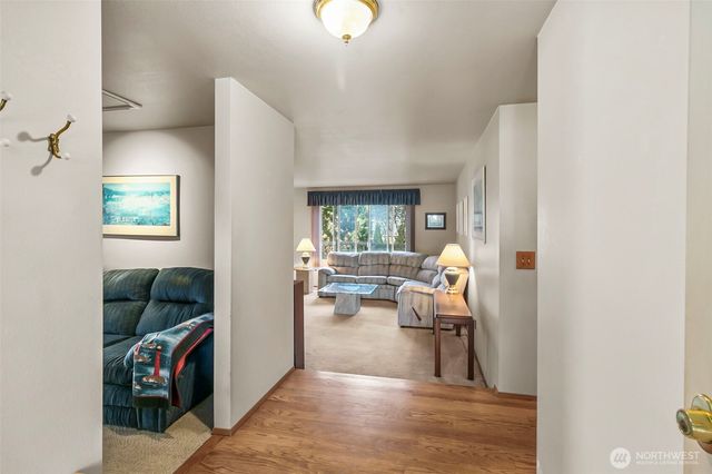 1031 SW 350th Place, Federal Way, WA 98023