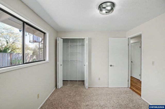 1525 NW Woodland Dr, Corvallis, OR 97330