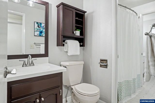 1525 NW Woodland Dr, Corvallis, OR 97330