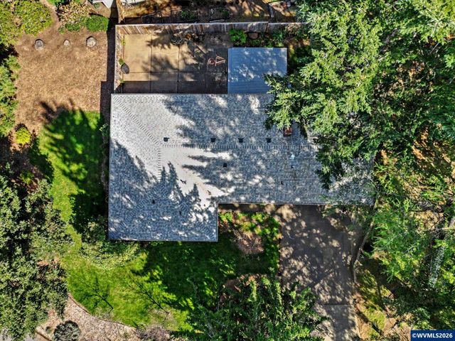 1525 NW Woodland Dr, Corvallis, OR 97330