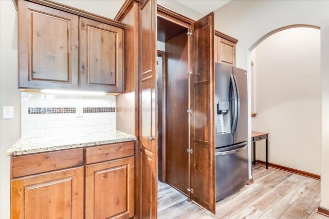 1425 E Summerlyn Drive, Derby, KS 67037