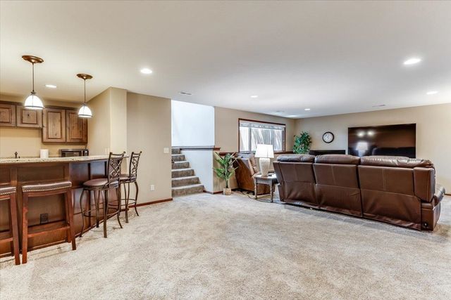 1425 E Summerlyn Drive, Derby, KS 67037