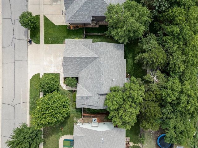 1425 E Summerlyn Drive, Derby, KS 67037