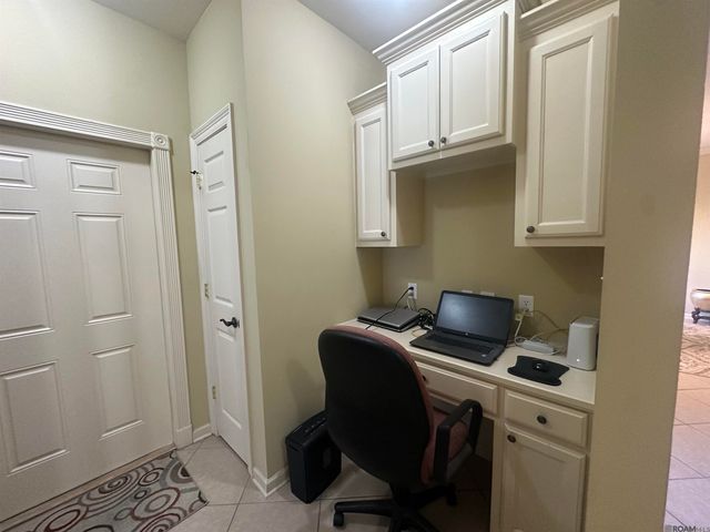6342 Surrey Ln, Zachary, LA 70791