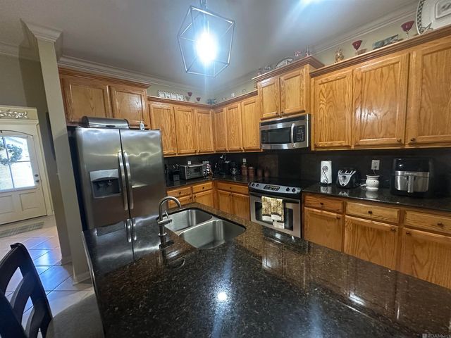 6342 Surrey Ln, Zachary, LA 70791