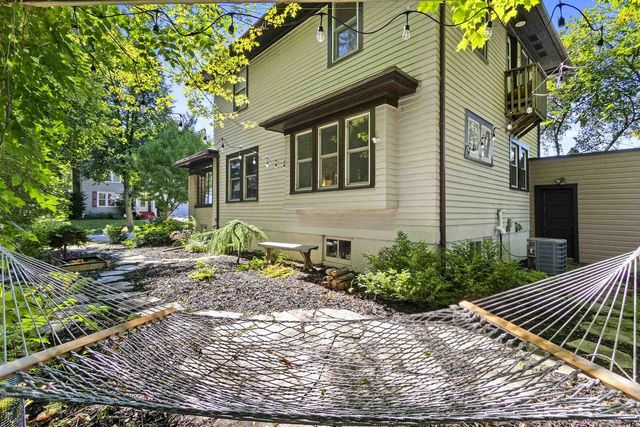 1017 ELIZA STREET, Green Bay, WI 54301