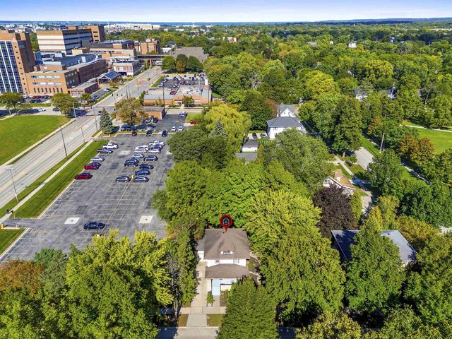 1017 ELIZA STREET, Green Bay, WI 54301