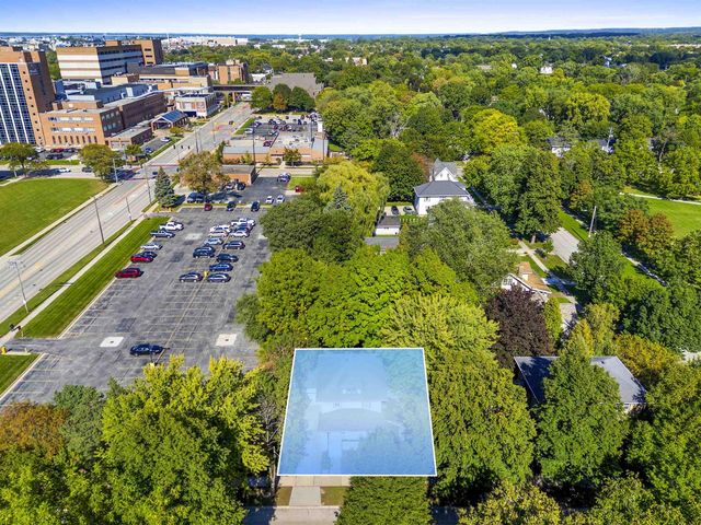 1017 ELIZA STREET, Green Bay, WI 54301