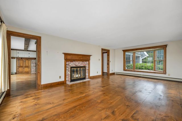 36 Blueberry Hill Road, Wolfeboro, NH 03894
