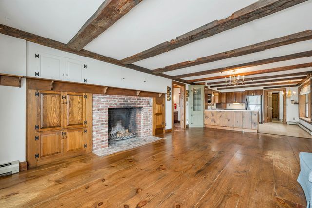 36 Blueberry Hill Road, Wolfeboro, NH 03894