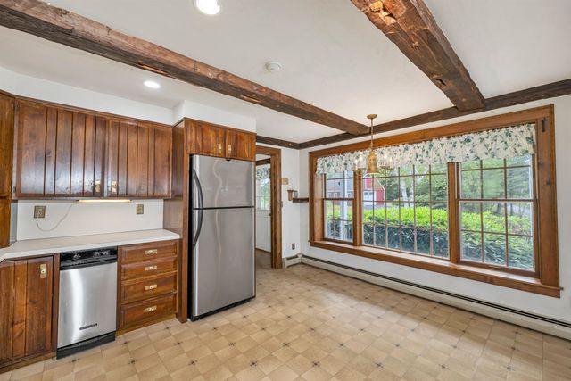 36 Blueberry Hill Road, Wolfeboro, NH 03894