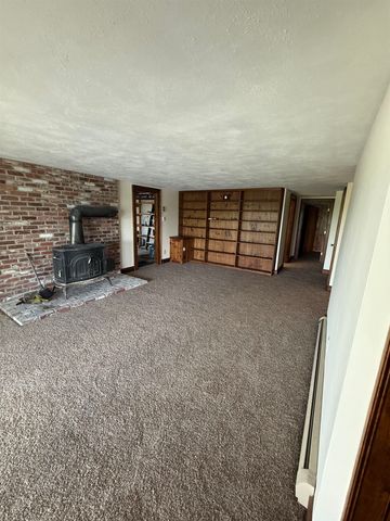 36 Blueberry Hill Road, Wolfeboro, NH 03894