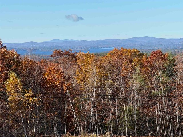 36 Blueberry Hill Road, Wolfeboro, NH 03894