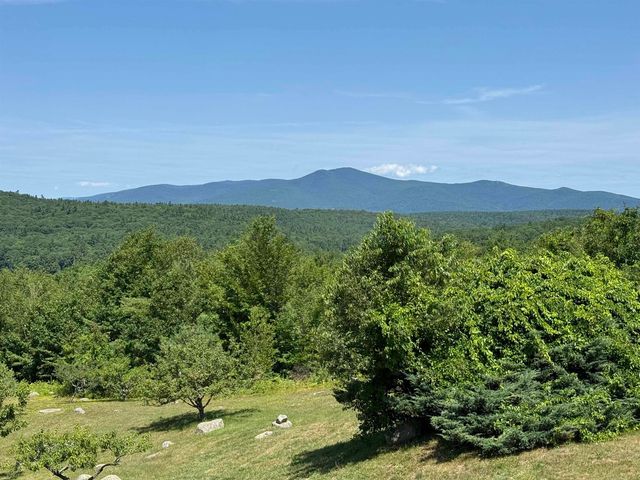 36 Blueberry Hill Road, Wolfeboro, NH 03894