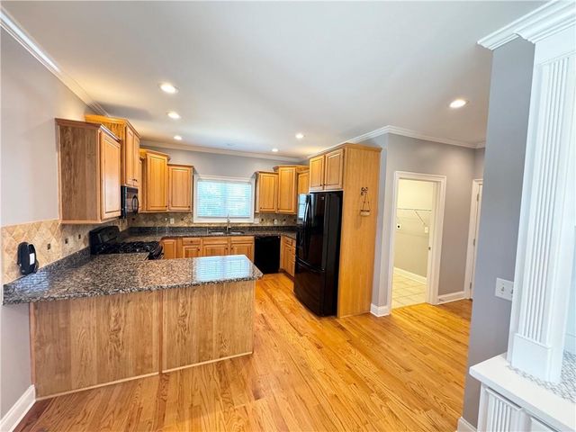 8967 Midlothian Court, Winston, GA 30187