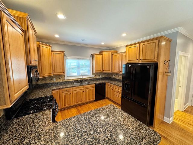 8967 Midlothian Court, Winston, GA 30187