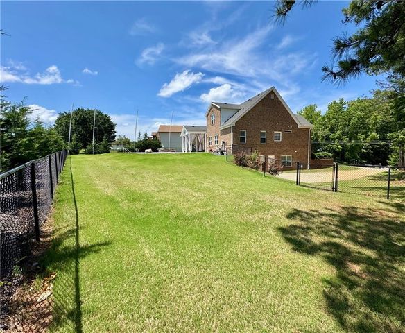 8967 Midlothian Court, Winston, GA 30187