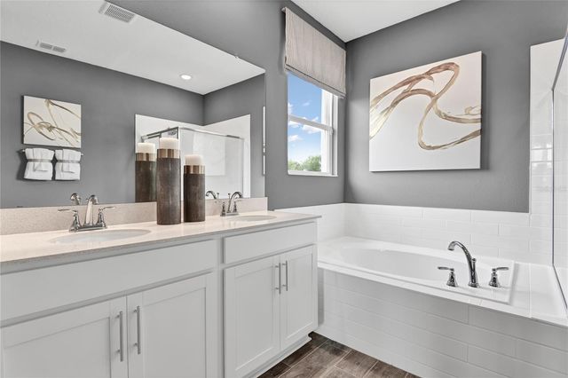 10105 TURNBERRY LANE, Leesburg, FL 34788