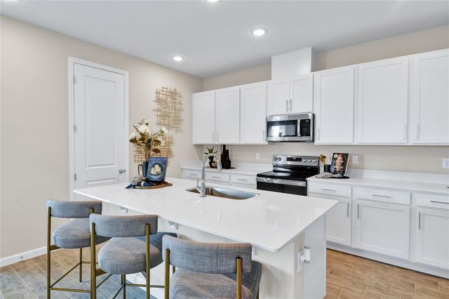 10105 TURNBERRY LANE, Leesburg, FL 34788