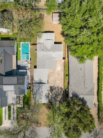 1706 Riverview ST, Austin, TX 78702