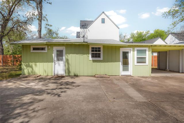 1706 Riverview ST, Austin, TX 78702